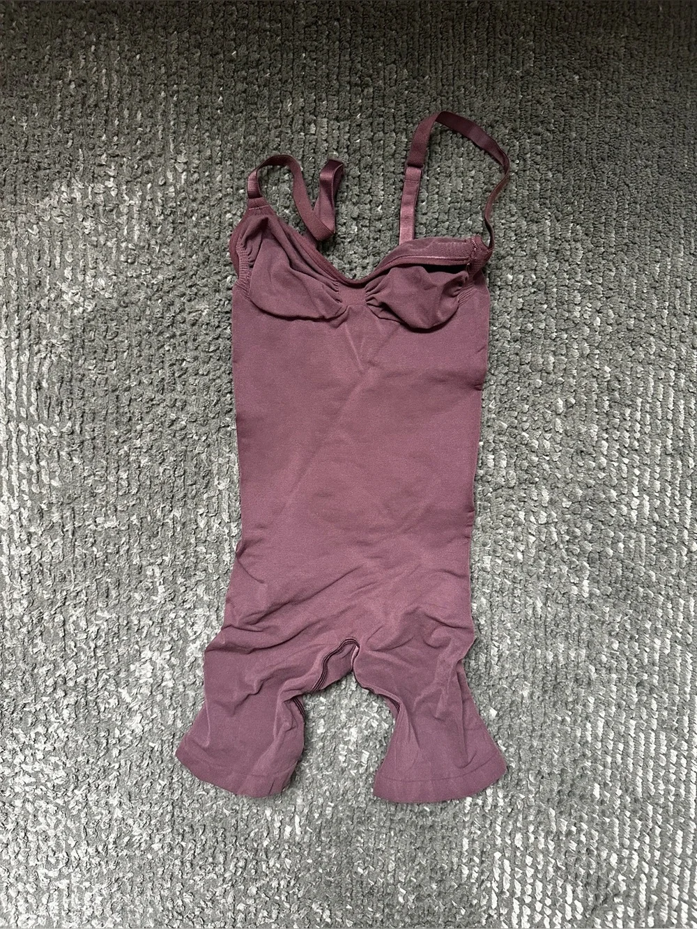 SKIMS Seamless Sculpt Mid Thigh Bodysuit Cocoa Brown Shapewear, S